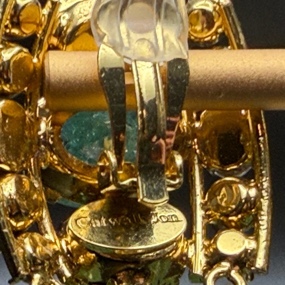 Catwalk Jon Jade and glass Green Dangle Earrings - Picture 5 of 5